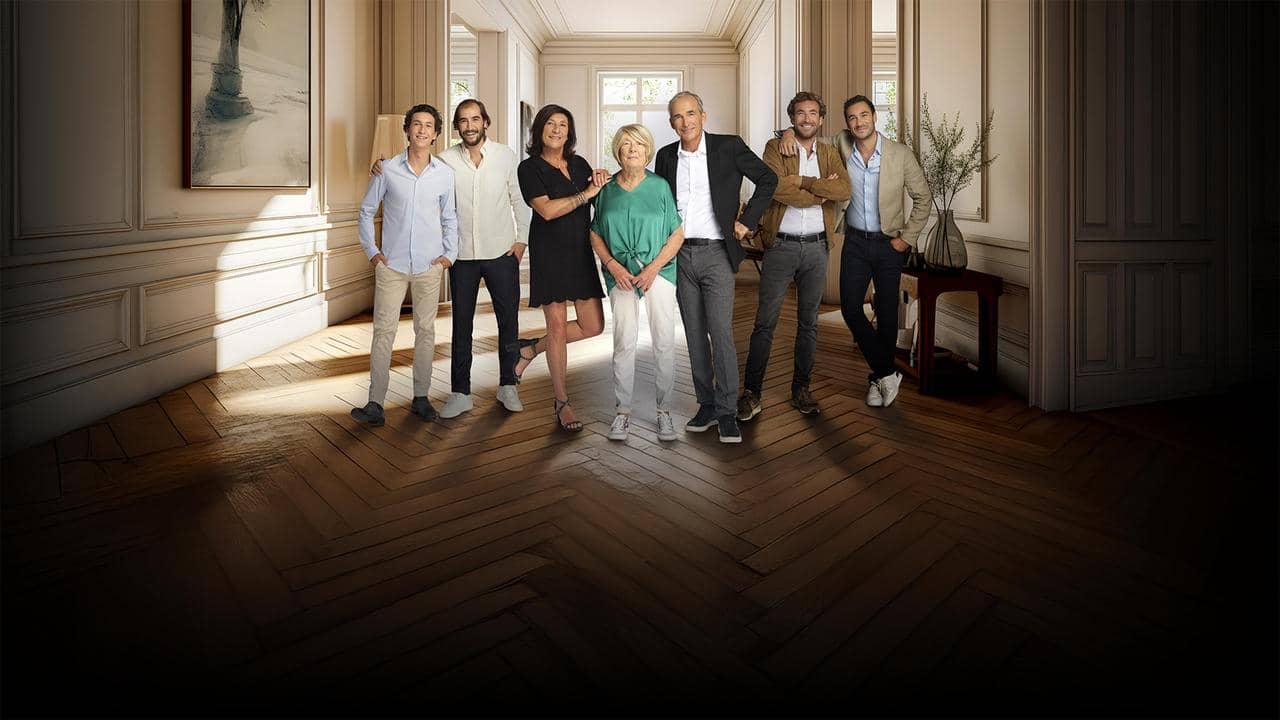The Parisian Agency: Exclusive Properties backdrop